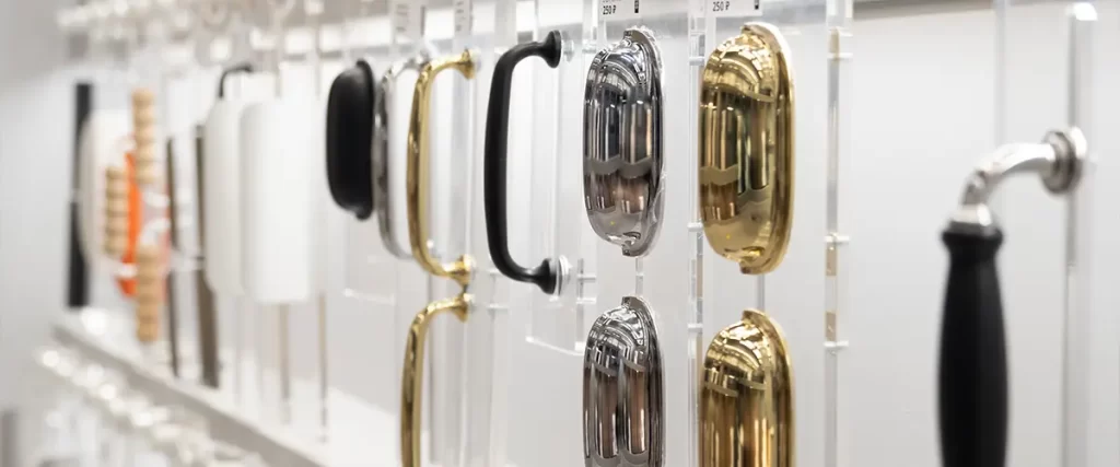 The Best Cabinet Hardware Finishes for High-Desert Homes in 2025